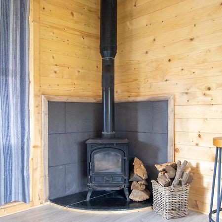 Choller Lake Lodges - Primrose Cabin With Private Hot Tub Arundel Extérieur photo